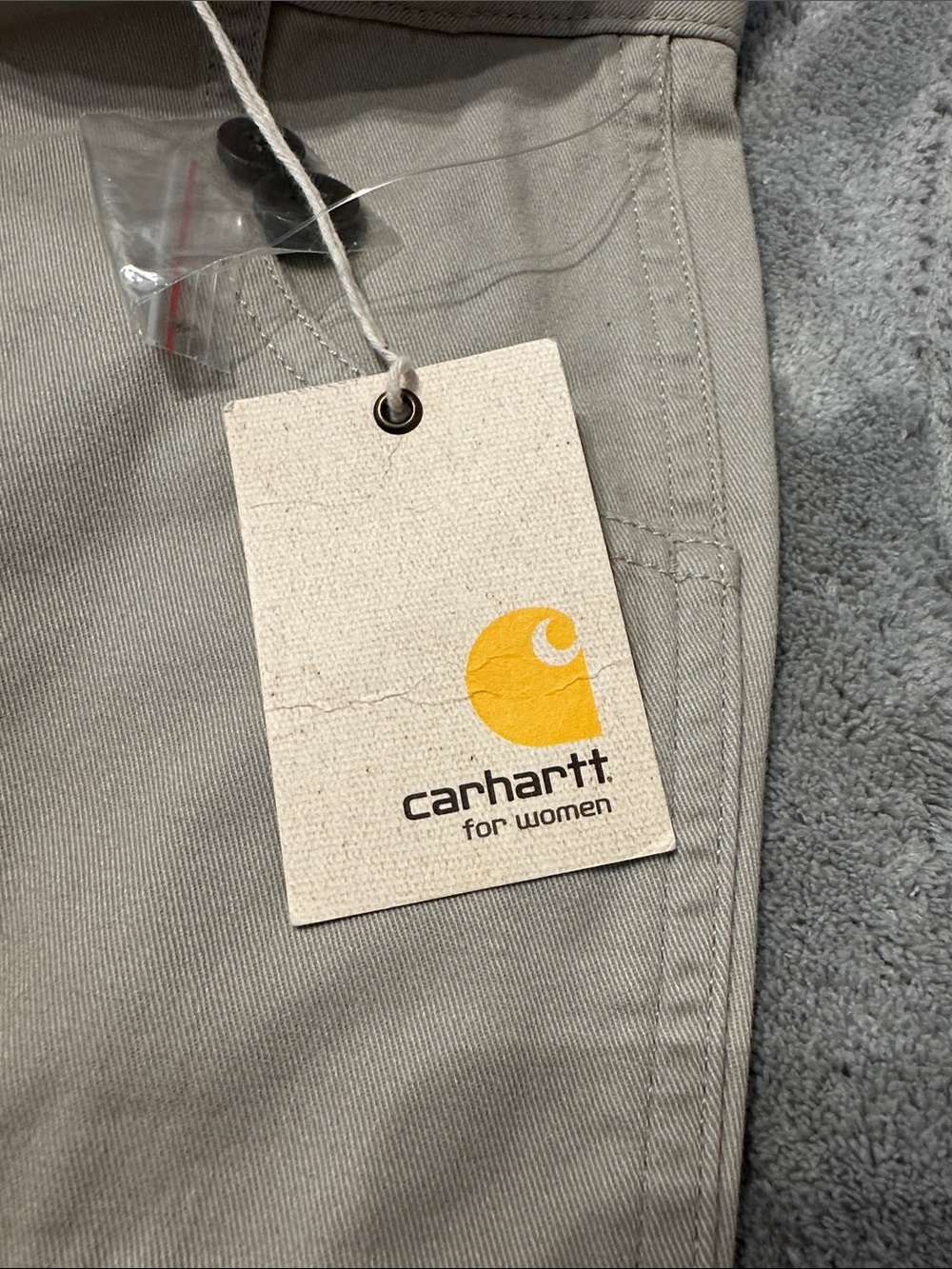 Carhartt Women’s Light Tan Cargo Pants - Picture 2 of 7